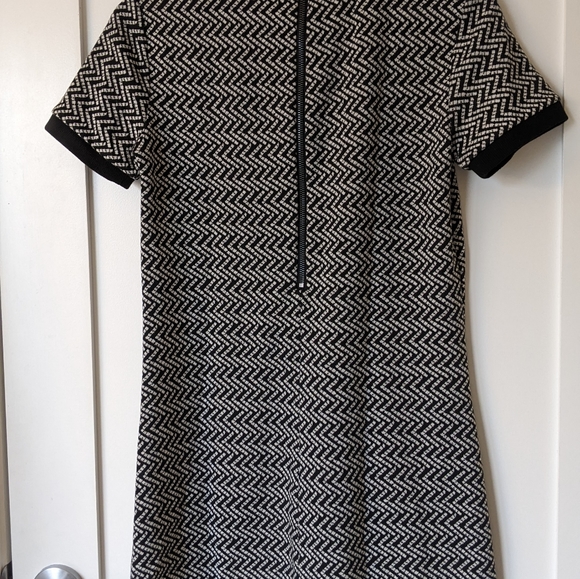 Forever21 short sleeve dress, casual, office, comfy - Picture 2 of 4